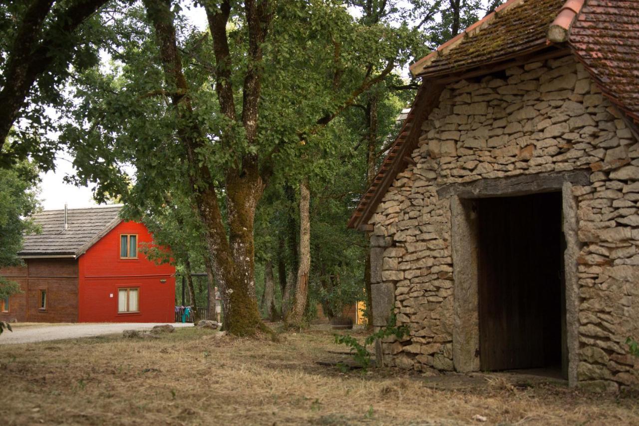 Le Bois De Faral Hotel Le Bastit Buitenkant foto